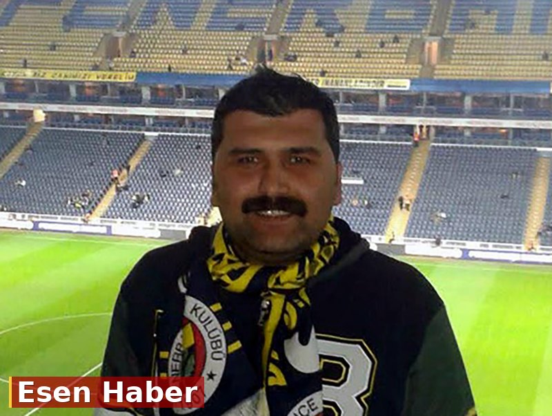 Oğluyla ilk kez maça gitmişti. Derbide kalbine yenildi