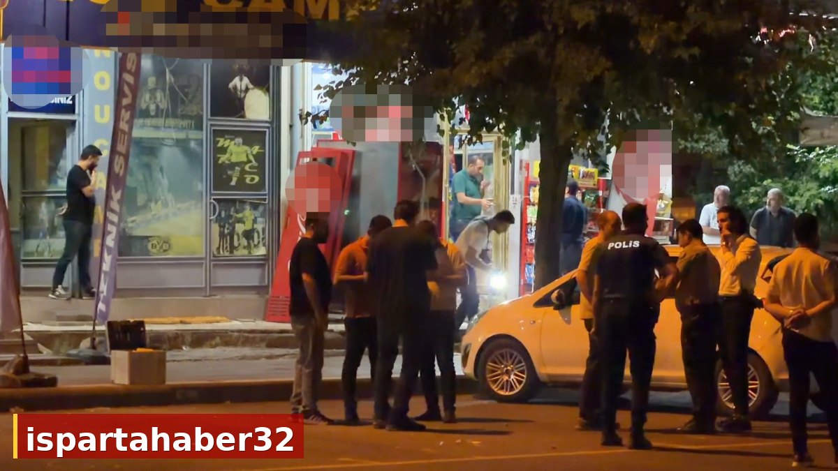 Oyun salonuna silahlı saldırı. 3 kişi yaralandı